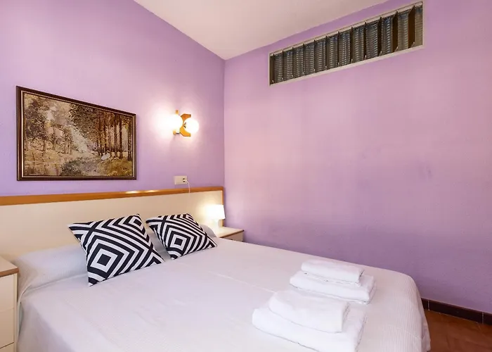 Tucan Planetcostadorada Apartment Cambrils